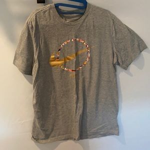 NIKE GREY T SHIRT